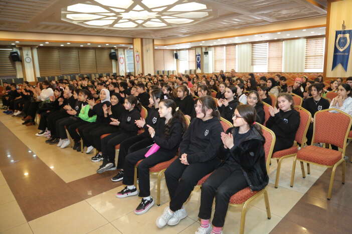 konyada-5-ozel-gun-tek-etkinlikle-kutlandi