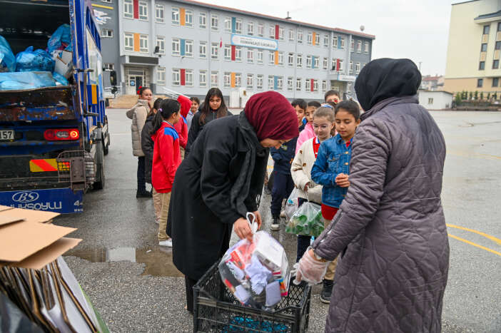 konyada-cevre-ve-sifir-atik-konusunda-ornek-projeler-hayata-geciriliyor