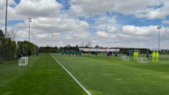 konyasporda-hazirliklar-yeniden-basladi-ilhan-palut-konustu