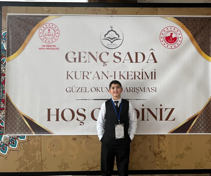 kuran-i-kerimi-en-guzel-okuyan-ogrenci-konyadan-cikti