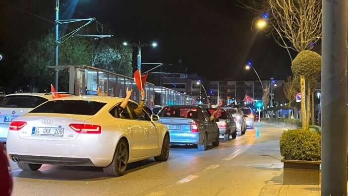 konyada-24-yil-sonra-gelen-dunya-kupasi-sevinci