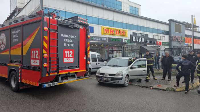 aractan-yayilan-koku-ekipleri-alarma-gecirdi-gercek-bambaska-cikti