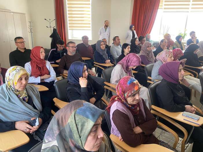 konyada-saglikta-bir-ilk-numune-hastanesi-yara-okulu-ile-umut-oluyor