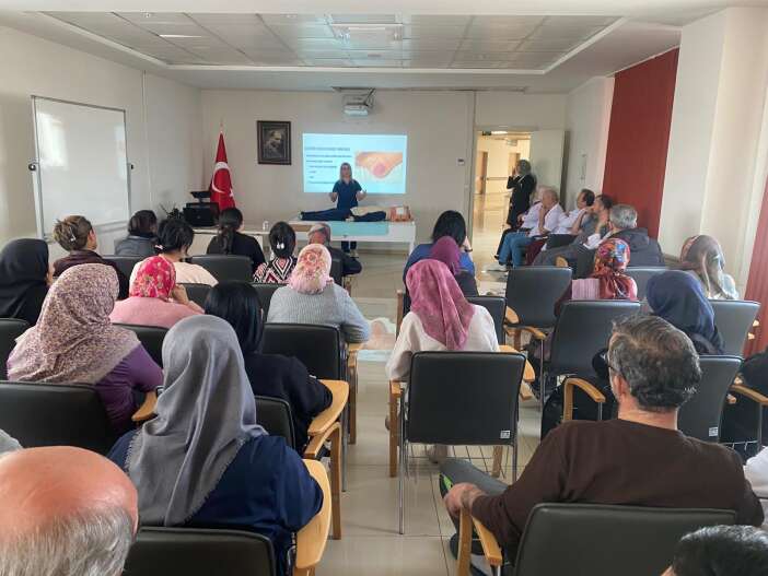 konyada-saglikta-bir-ilk-numune-hastanesi-yara-okulu-ile-umut-oluyor