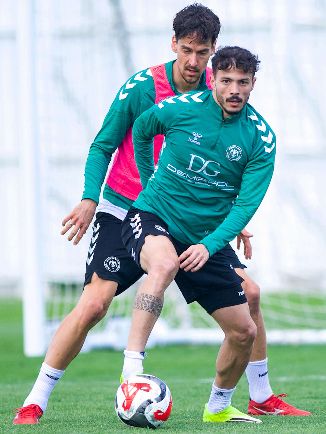 konyasporda-samsunspor-mesaisi-suruyor-3-isim-takima-katildi