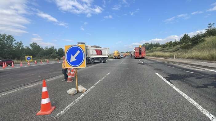 suruculer-dikkat-konya-ankara-istikameti-trafige-kapatildi