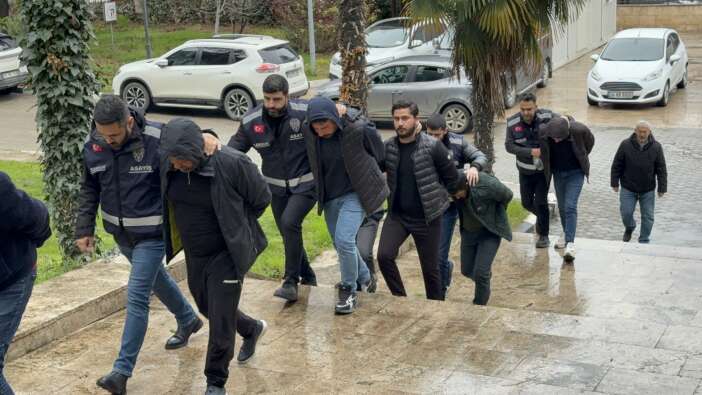 konya-dahil-13-ilde-satir-2-operasyonu-30-gozalti