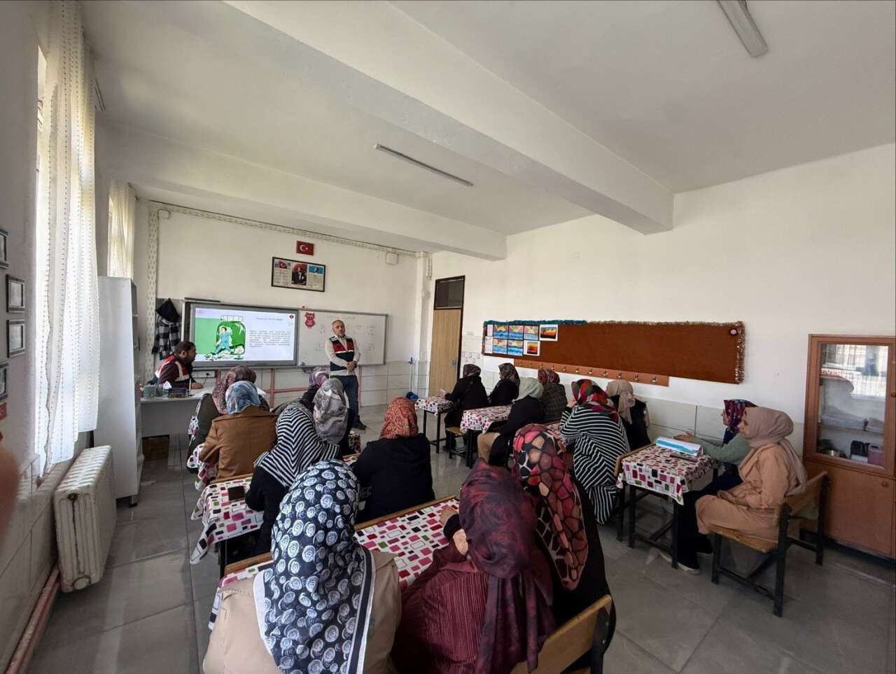 konyada-annelere-uyusturucuyla-mucadele-egitimi-verildi