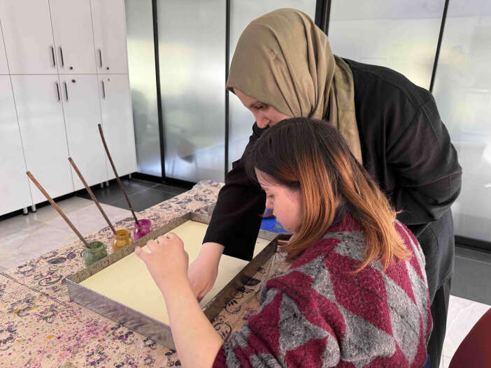 konyada-engeller-degil-renkler-konustu