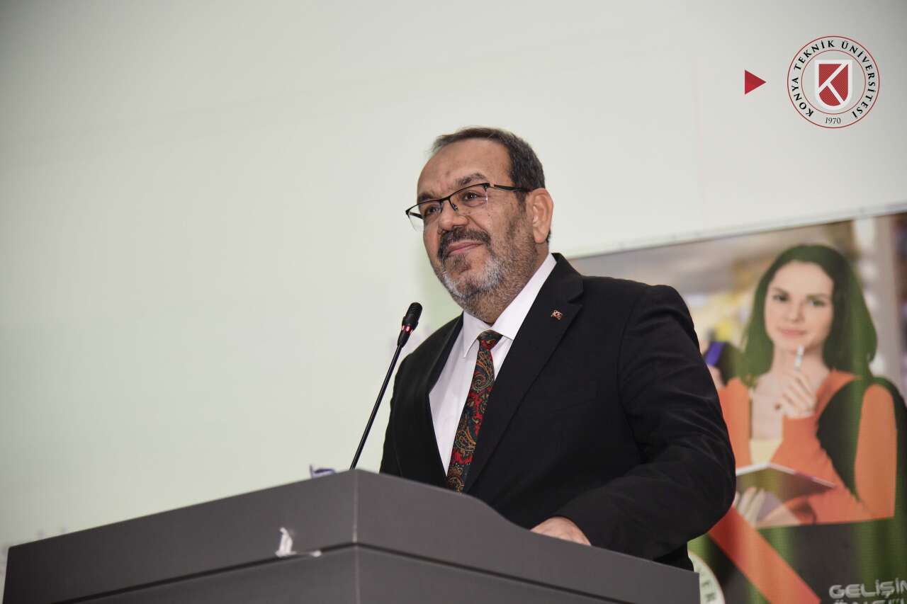 konyada-uluslararasi-bilim-konferansi-basladi