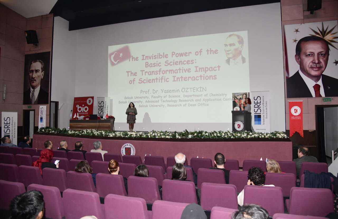 konyada-uluslararasi-bilim-konferansi-basladi