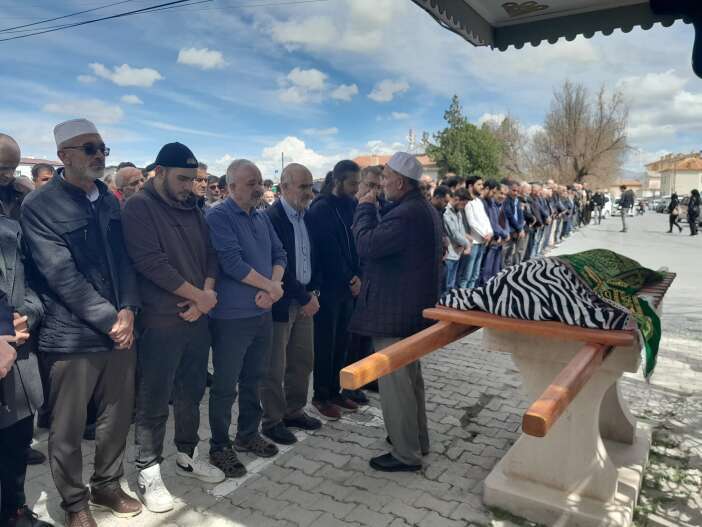 kazada-can-veren-minik-bilgeye-konyada-yurek-yakan-veda