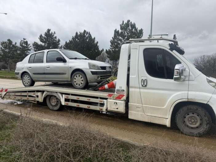 konya-yolunda-kaza-83-yasindaki-bisiklet-surucusu-agir-yaralandi