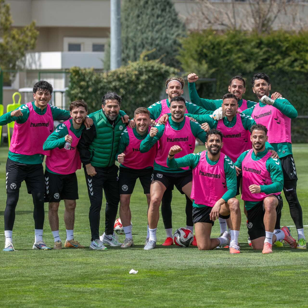 konyasporda-samsunspor-maci-oncesi-son-prova-yolculuk-basliyor