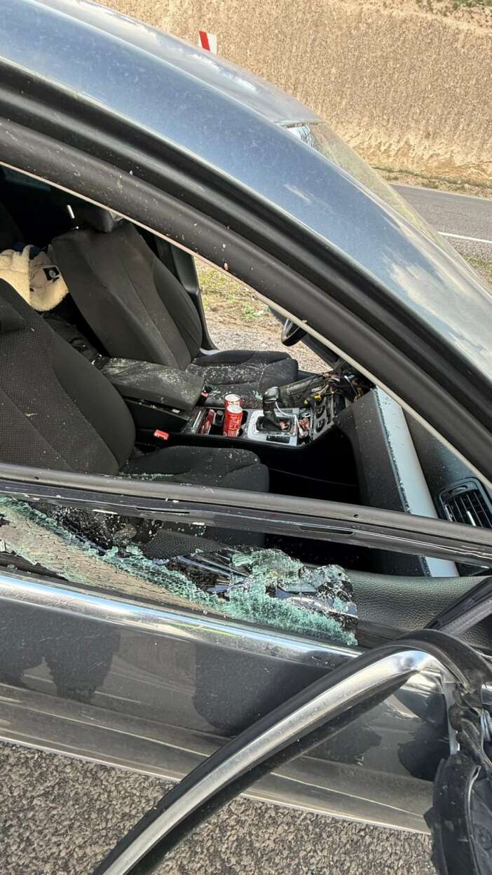 tir-otomobil-kazasinda-2-yasindaki-cocuk-hayatini-kaybetti