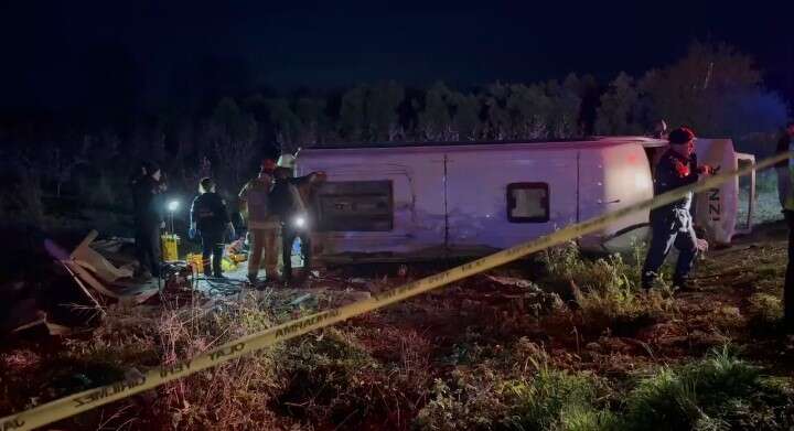 yolcu-minibusu-devrildi-1-olu-cok-sayida-yarali-var