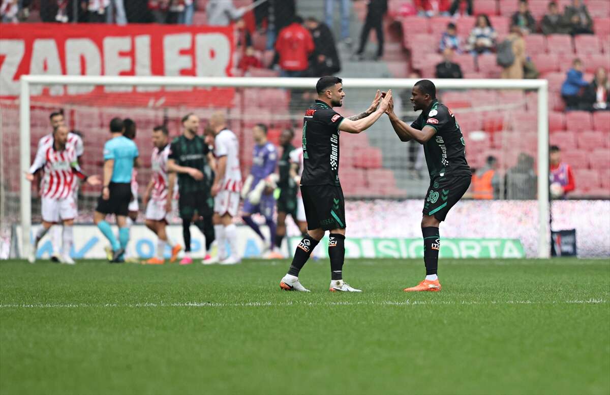 konyaspor-one-gectigi-samsunspor-macinda-1-puana-razi-oldu