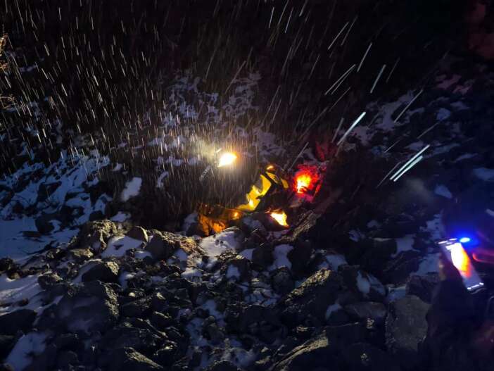 konya-antalya-yolunda-otomobil-sarampole-uctu