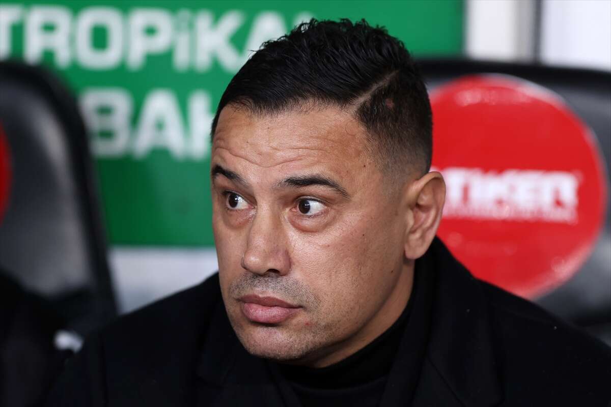 konyaspor-ilhan-palut-ile-yeniden-yukseliste-4-mactir-kayip-yok