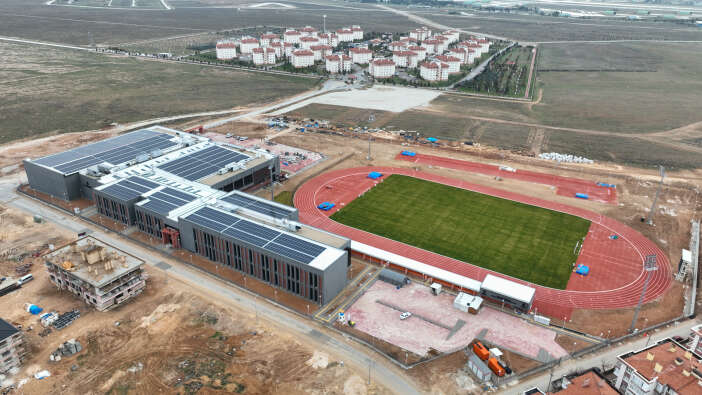 selcuklunun-olimpiyat-hedefli-dev-tesisi-bitmek-uzere