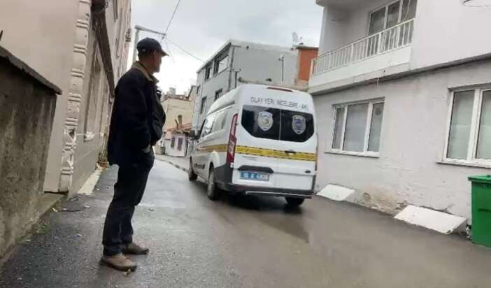 emekli-polis-esini-oldurup-15-parcaya-aymisti-attigi-cop-kutularini-gosterdi