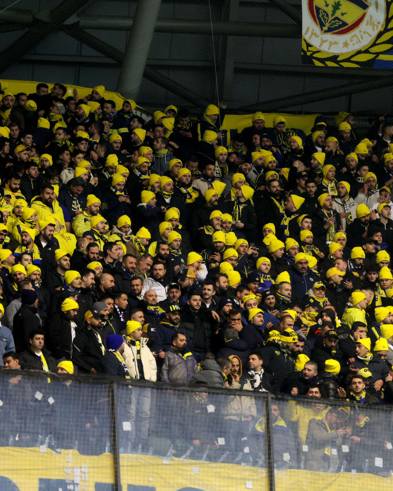 fenerbahceden-taraftarlarina-bilet-destegi