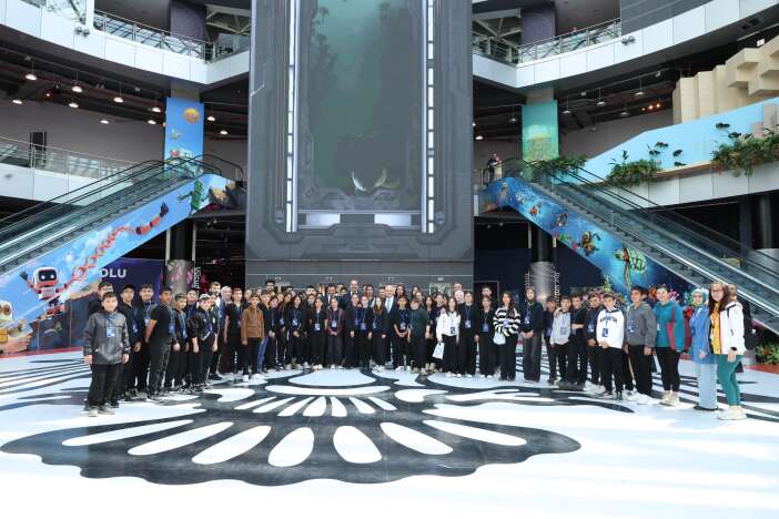 konya-bilim-merkezine-protokol-surprizi