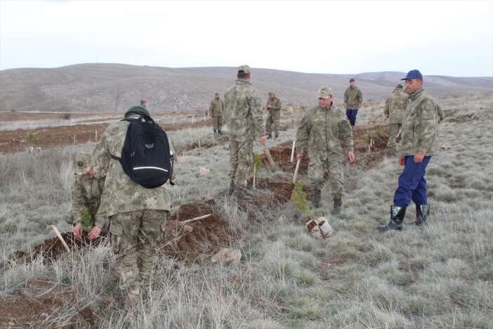konyada-mehmetcikten-gelecege-nefes-olacak-anlamli-hareket