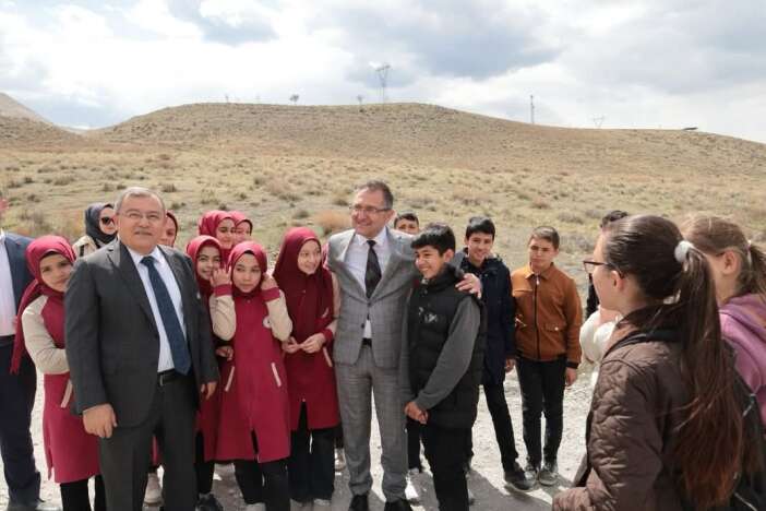 konyanin-unlu-golunun-cevresi-artik-daha-yesil