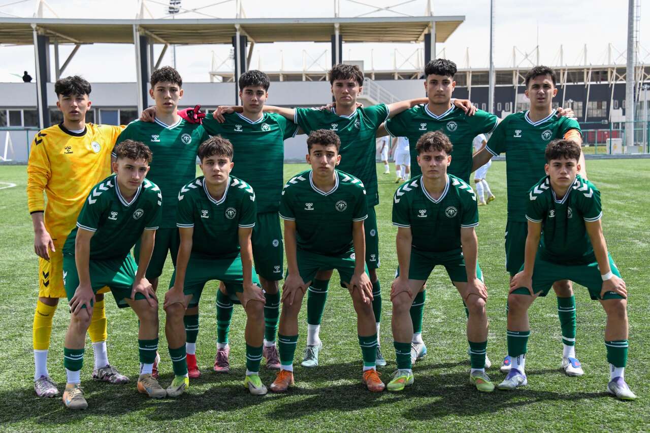 konyaspor-u16-takimi-sampiyon-oldu