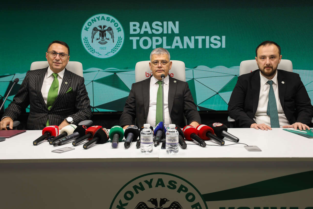 konyasporda-gelecek-sezon-icin-dugmeye-basiliyor