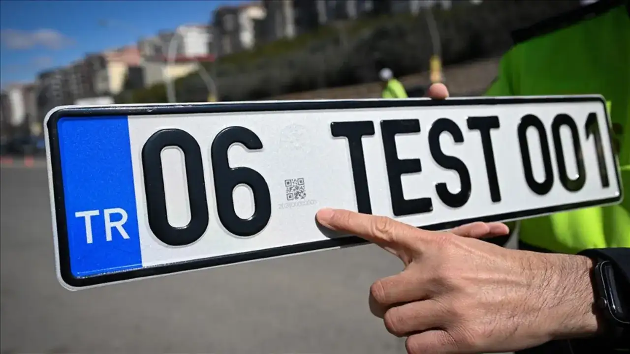app-plaka-kullananlar-dikkat-soforler-odasi-artik-ucretsiz-degistirecek