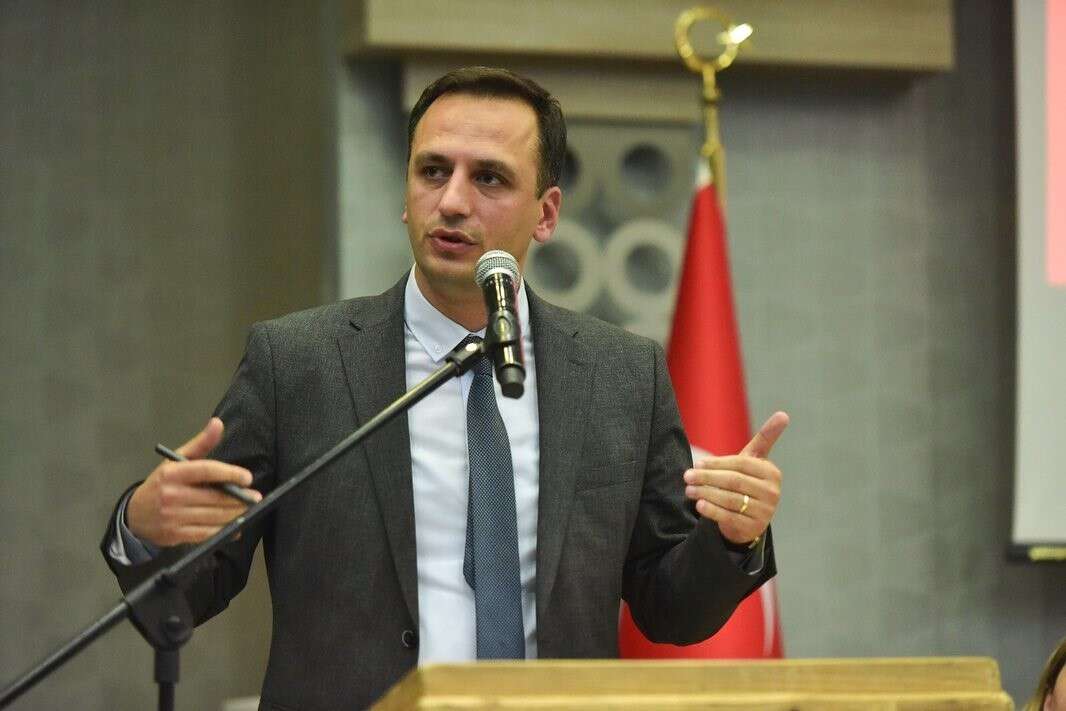 belediyede-sevgili-kontenjani-skandali-baskan-ve-3-kisi-gozaltinda