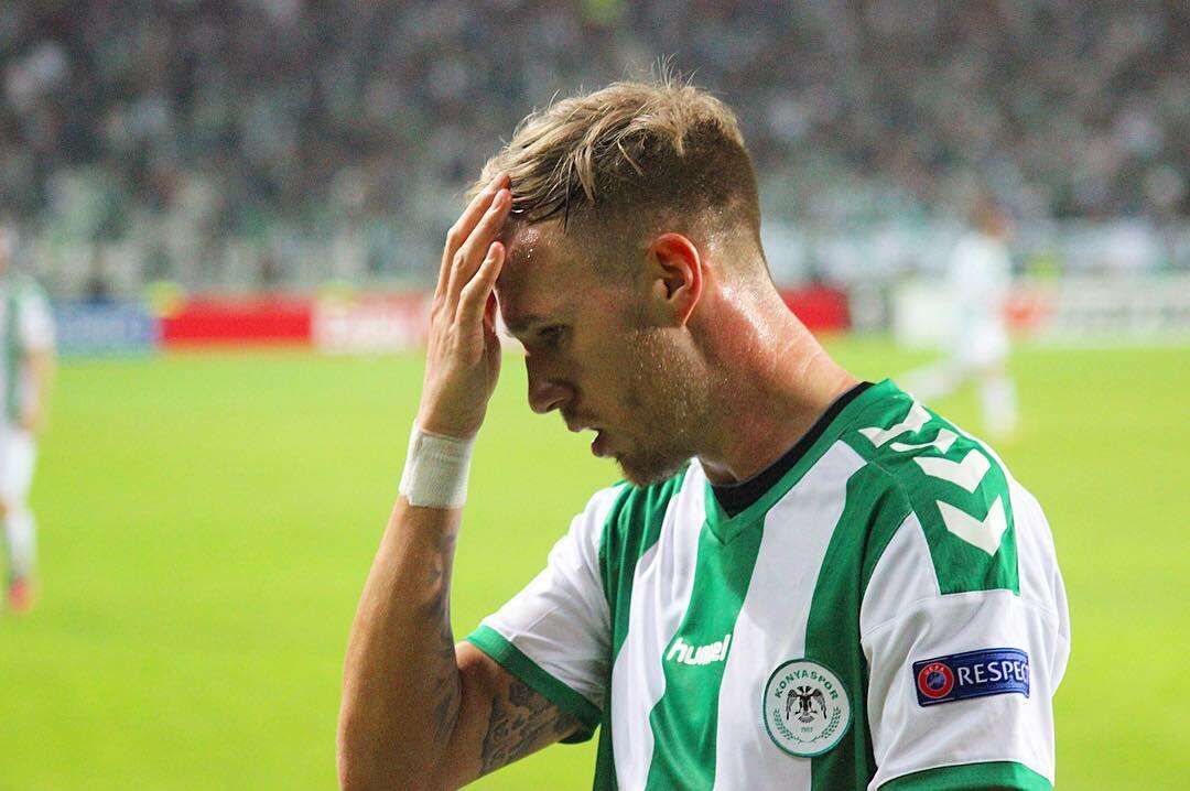 eski-konyasporlu-isim-futbolu-biraktigini-acikladi