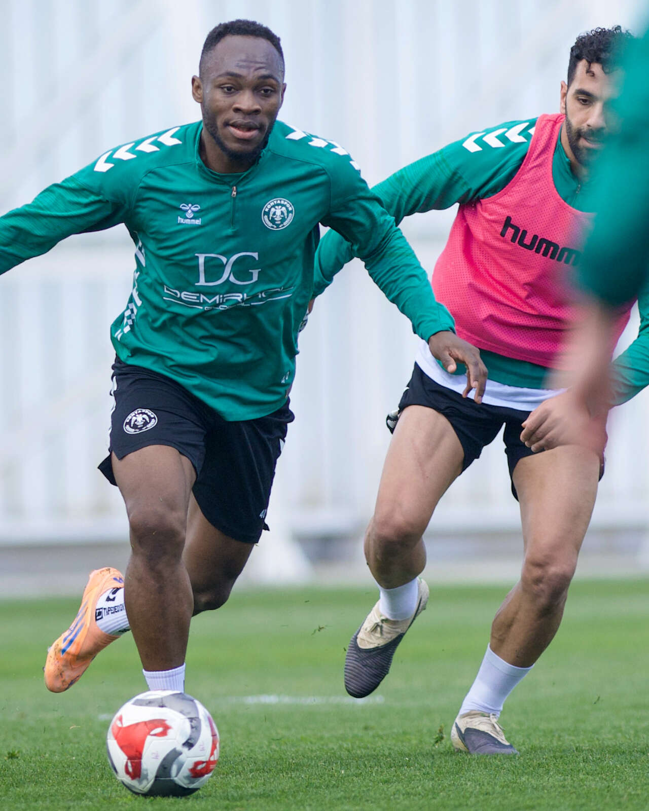 konyaspor-karagumruk-maci-oncesi-taktik-calisti