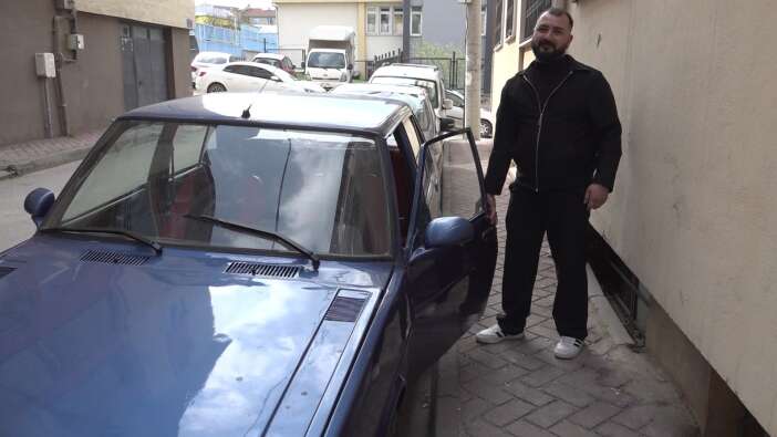 boyle-ilan-gorulmedi-arabasini-kola-getirene-verecek