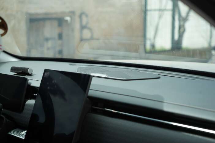 dugun-icin-aldigi-sifir-otomobil-kabusu-oldu-binmeye-korkuyor