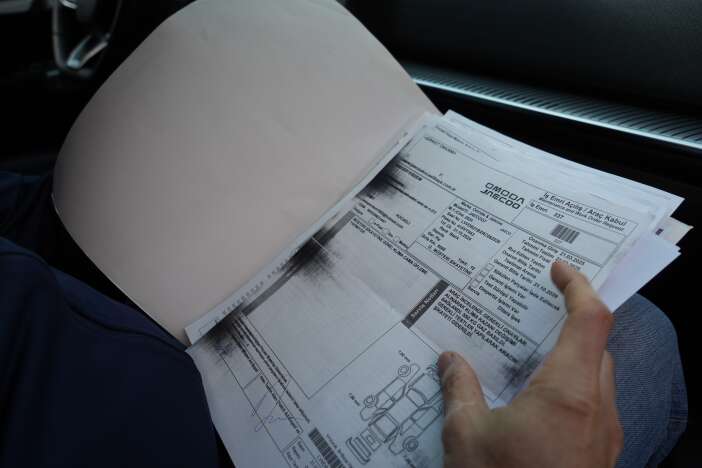 dugun-icin-aldigi-sifir-otomobil-kabusu-oldu-binmeye-korkuyor