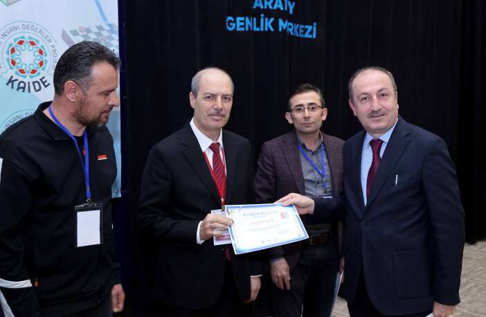 karatayin-zeka-dolu-yarismasinda-sampiyon-isimler-ve-okullari-belli-oldu