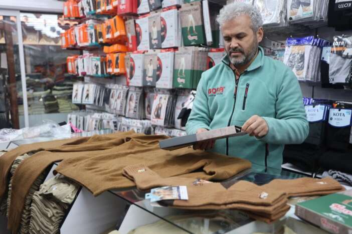 konyada-soguk-hava-esnafin-yuzunu-guldurdu