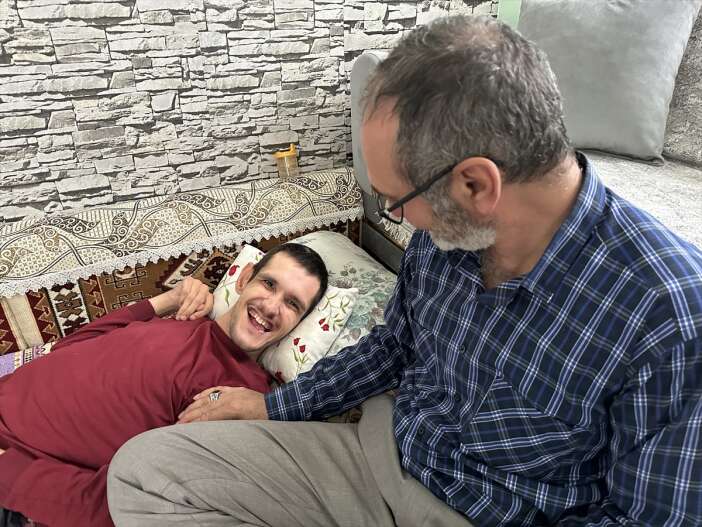 konyada-yaptigiyla-gonulleri-fetheden-baba-konustu