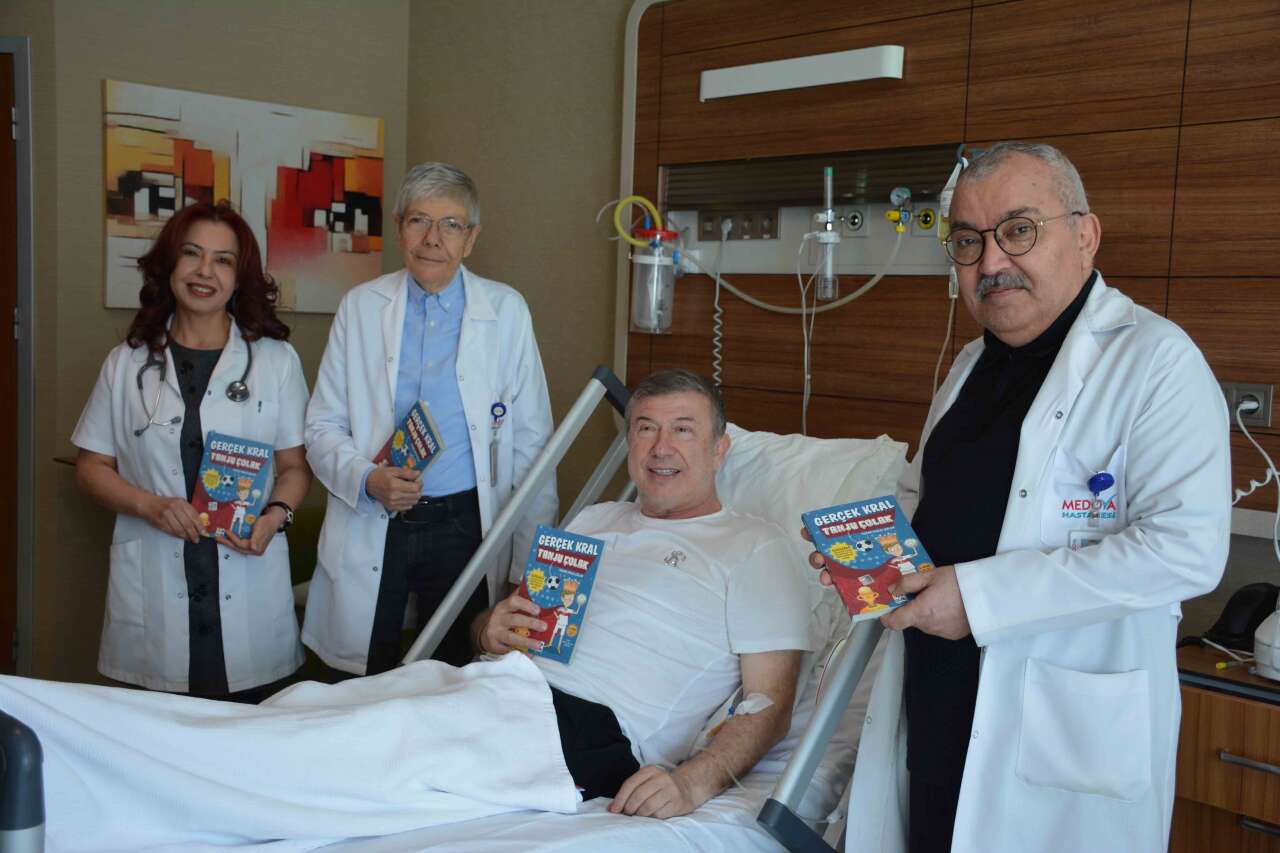 unlu-eski-futbolcu-tanju-colak-konyada-hastanelik-oldu