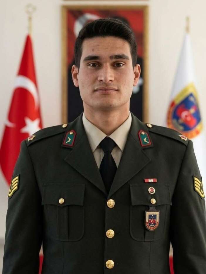 genc-yasta-hayatini-kaybeden-uzman-cavusa-konyada-aci-veda