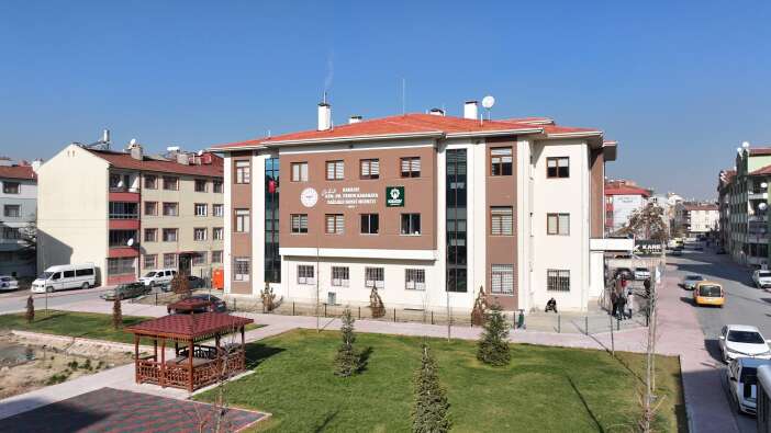 karatayin-saglik-yatirimlariyla-her-mahalleye-sifa-ulasiyor