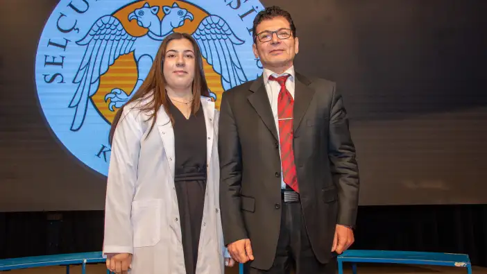 selcuk-universitesinde-beyaz-onluk-heyecani