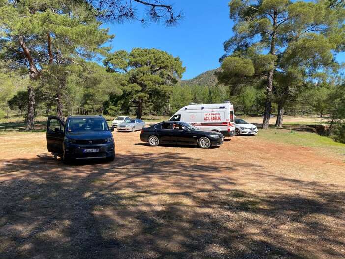 arkadaslariyla-yaptigi-piknik-sonu-oldu-28-yasindaki-genc-feci-sekilde-oldu