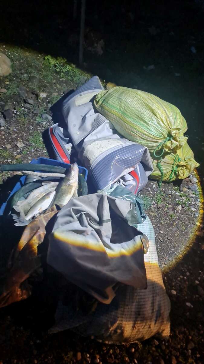 kacak-avcilar-kacamadi-baraj-golunde-fotokapanli-operasyon