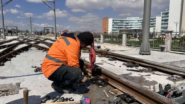 konyada-toplu-ulasimi-hizlandiracak-dev-yatirim-hizla-ilerliyor