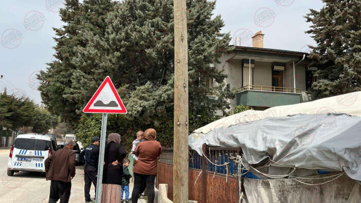 konya-selcukluda-deprem-panigi-bir-binada-catlak-olustu