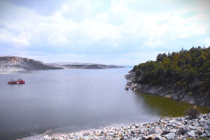 kurakligin-kalbi-konya-kapali-havzasindan-umut-veren-tablo-yuzler-guluyor